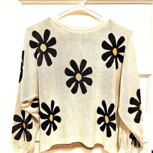 Ekouaer Floral Patterned Cream crop Sweater